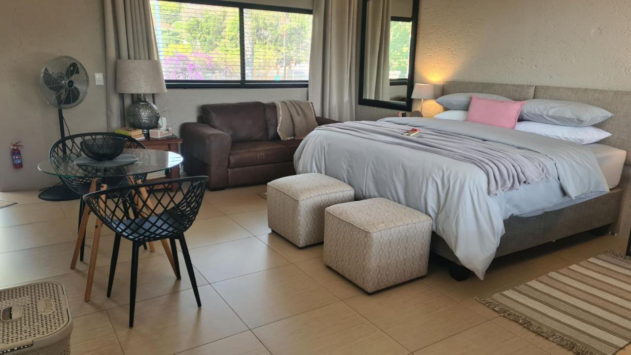 Ferienwohnung One85 In Vinko Pretoria-Noord Exterior foto